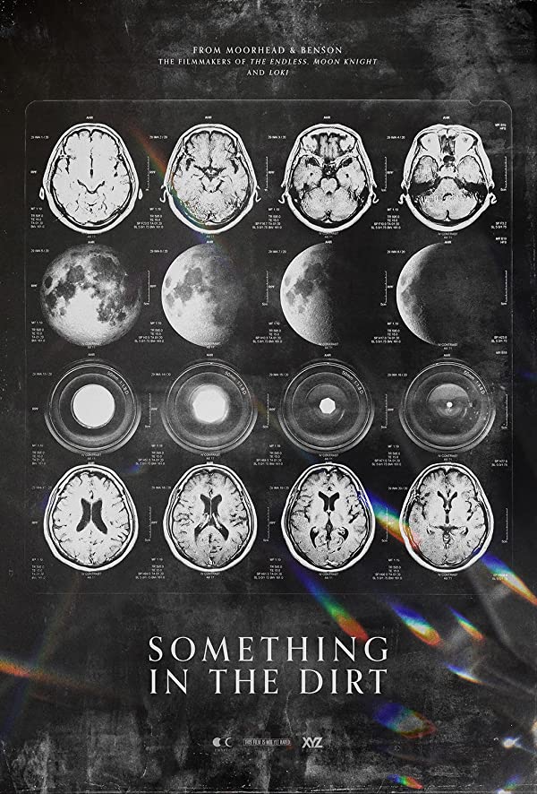 فیلم Something in the Dirt 2022 \ چیزی در خاک
